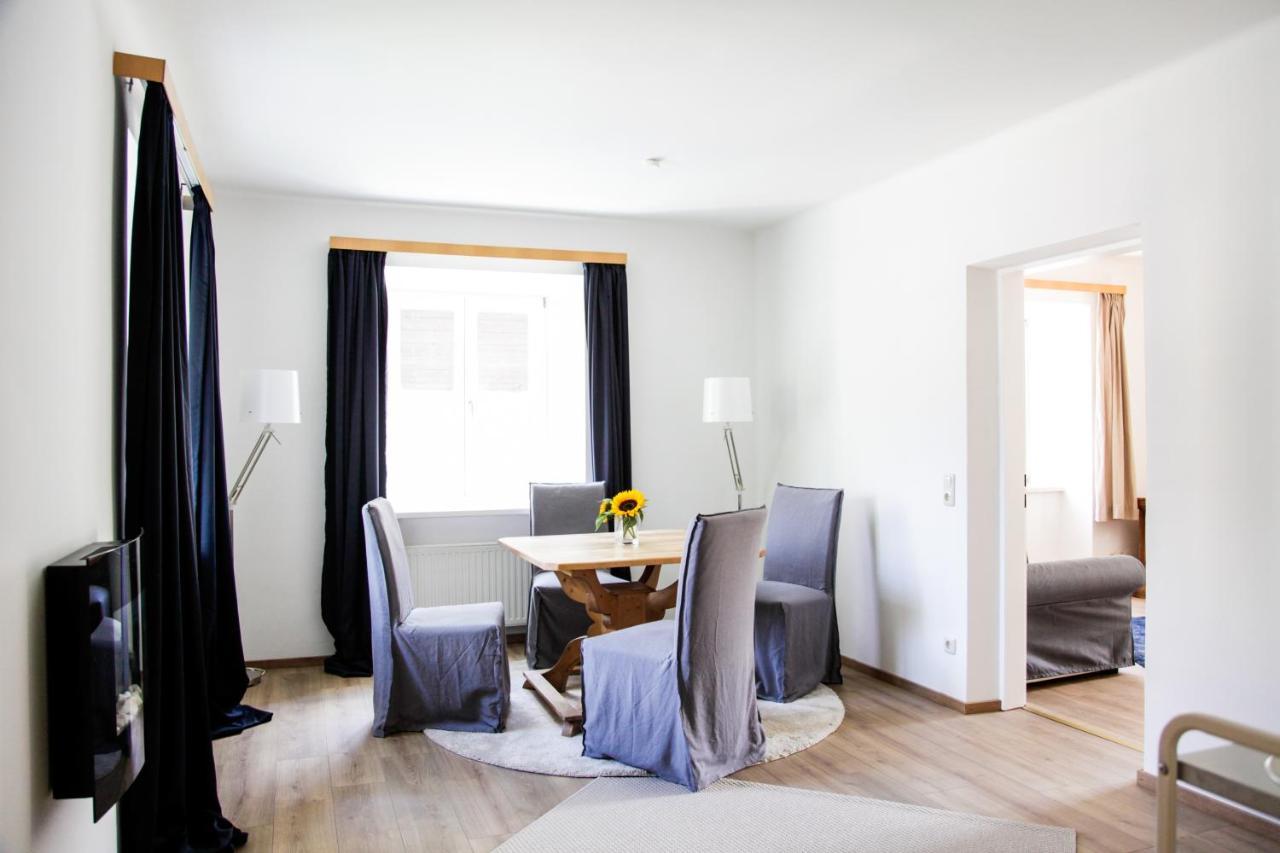 Glueck Am See - Apartment Mit Seezugang Hallstatt Eksteriør billede